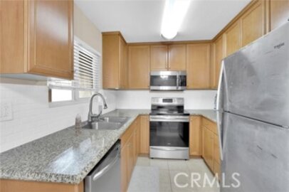 Delightful Newly Listed Alder Woods Condominium Located at 1423 Graves Avenue #265