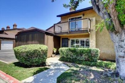 Magnificent Heritage Grove Condominium Located at 990 E Main Street #A was Just Sold